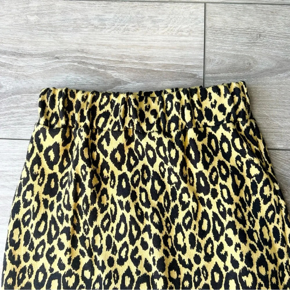 Ring Leopard Knitted Midi Bodycon Skirt Made in Korea - Picture 4 of 11